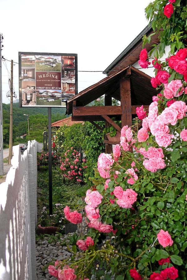 Guest House Medina เบโลกราดชิก ภายนอก รูปภาพ